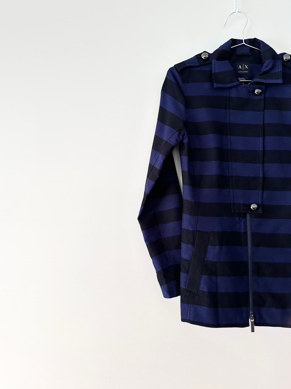 ARMANI EXCHANGE stripe epaulet jacket 상품이미지2