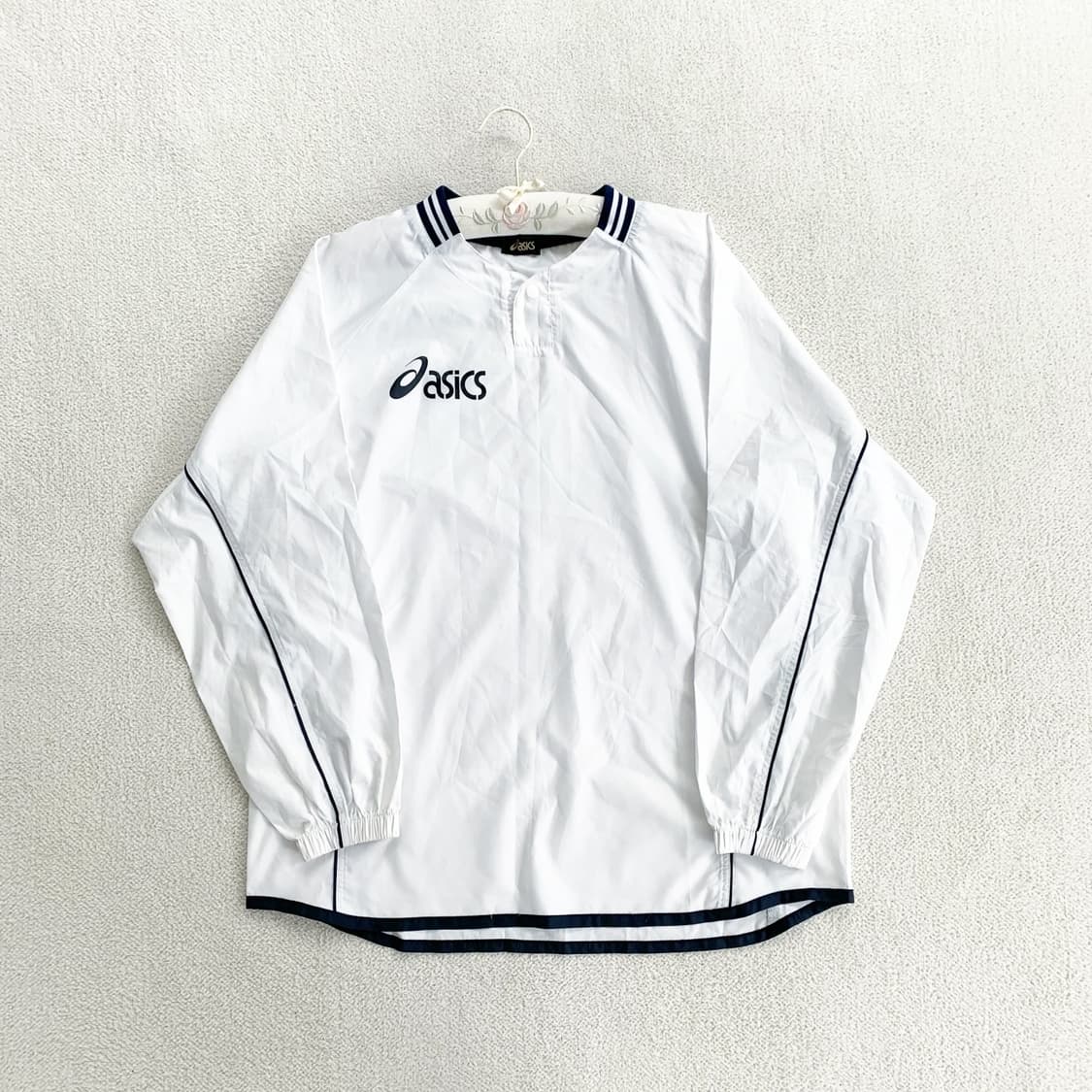 아식스 ♥ 화이트네이비 대만여주깔 아노락 mtm 상품이미지1