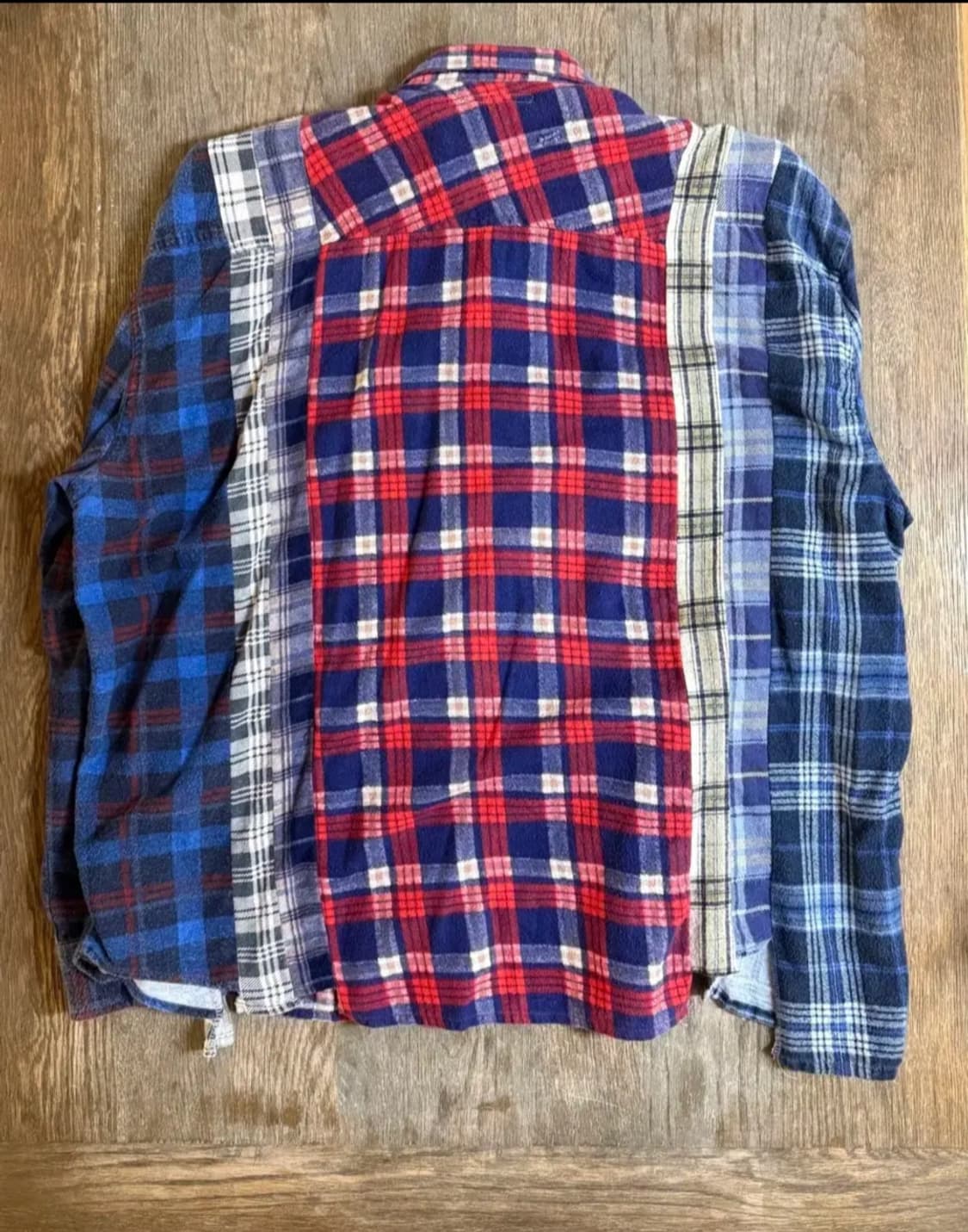 리빌드바이니들스 셔츠 상품이미지2