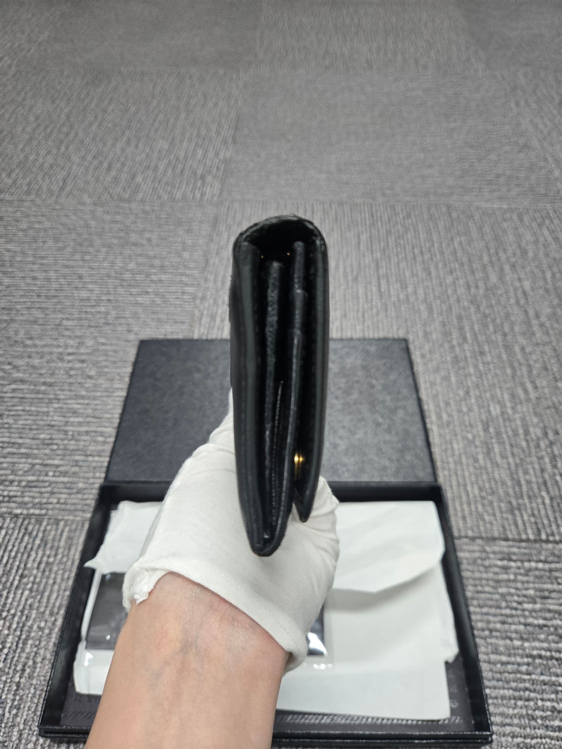 [특가][정품] 프라다 사피아노 장지갑 상품이미지3