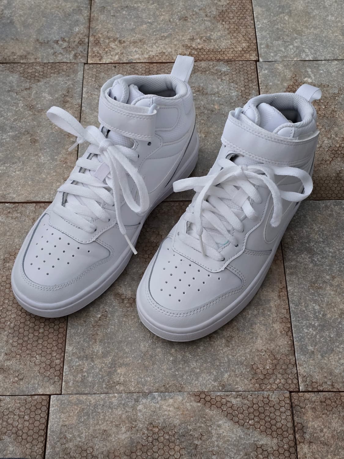 (235)나이키 코트 버로우 미드 2  상품이미지1