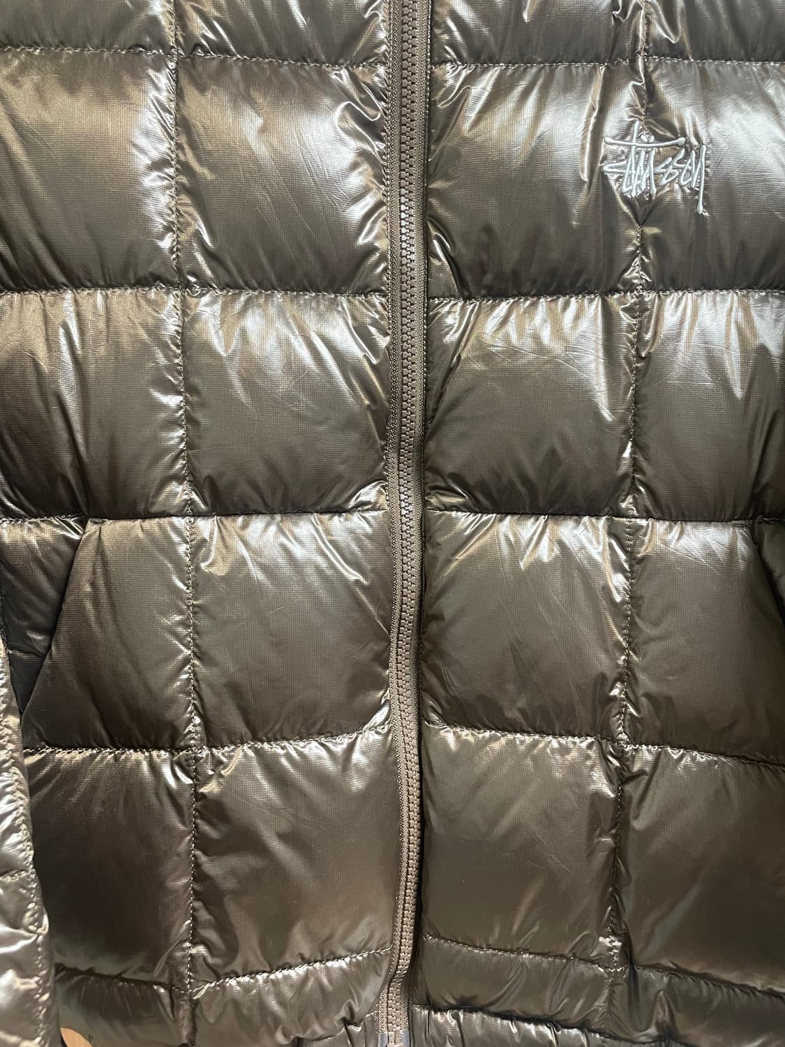 스투시 미드웨이트 패딩 xs 상품이미지4