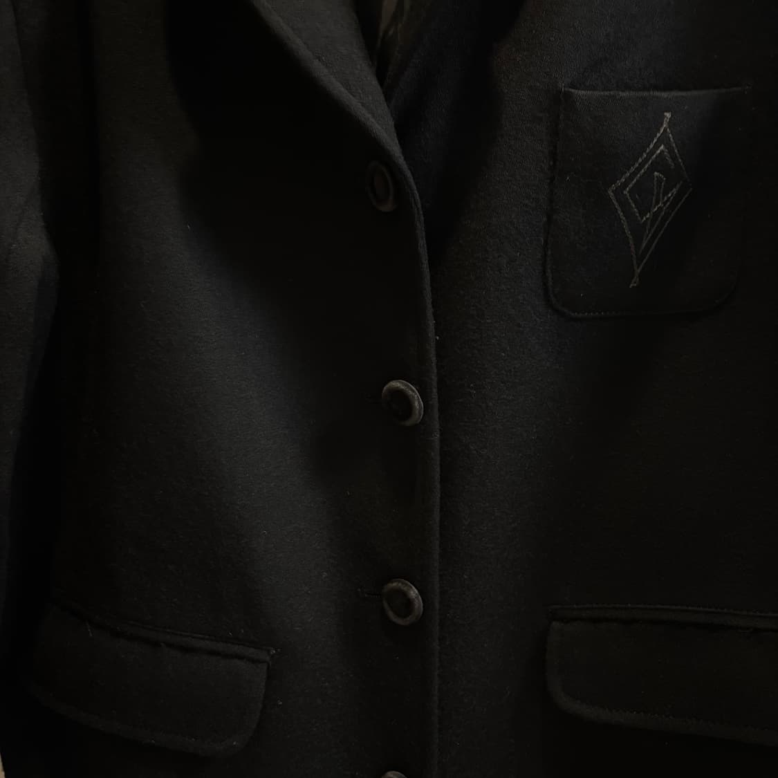 블랙 벨벳 카라 로고 울 핏좋은 자켓 상품이미지5