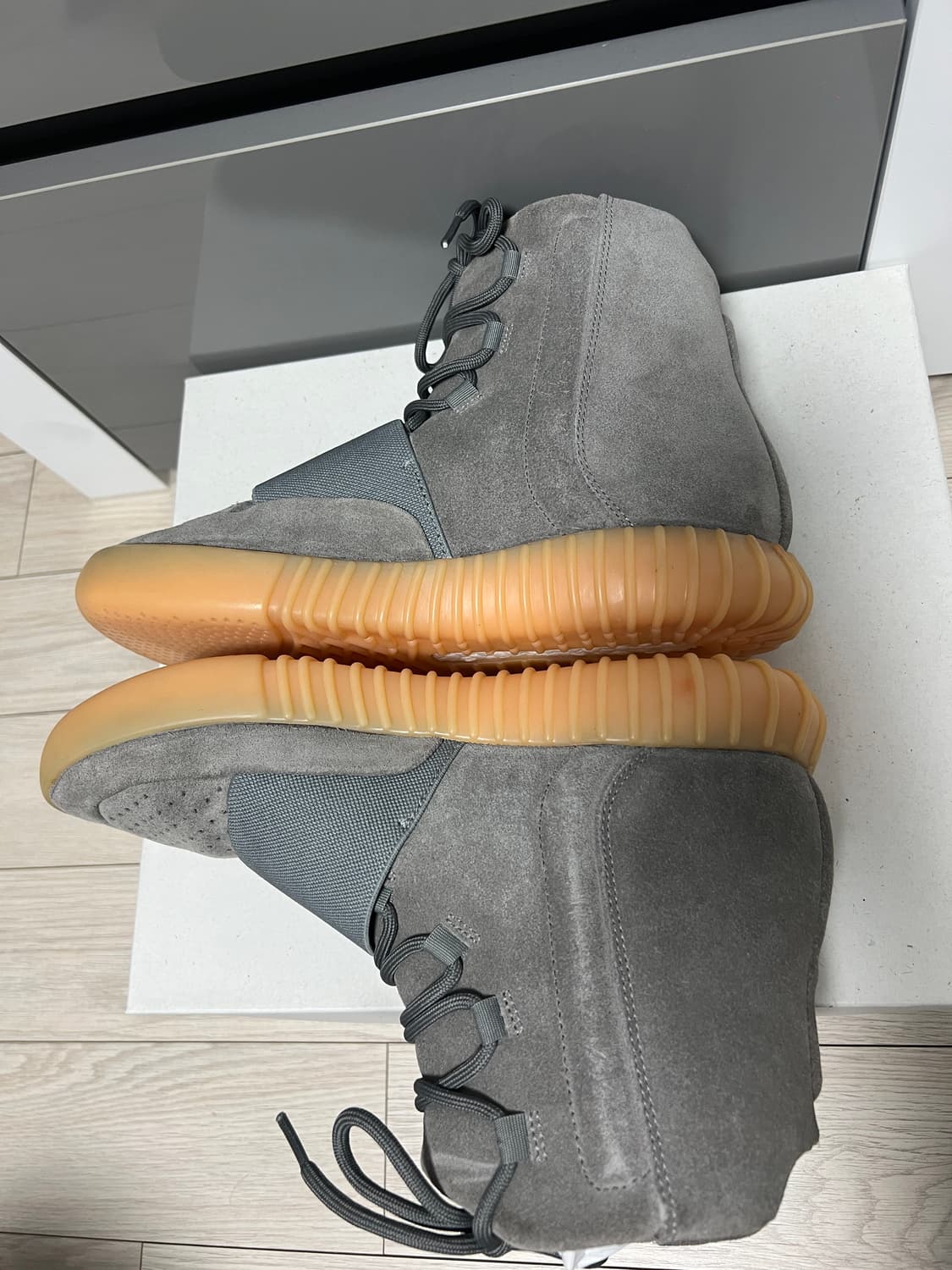 아디다스 이지 750 라이트 그레이 거의 새것(265) 상품이미지3