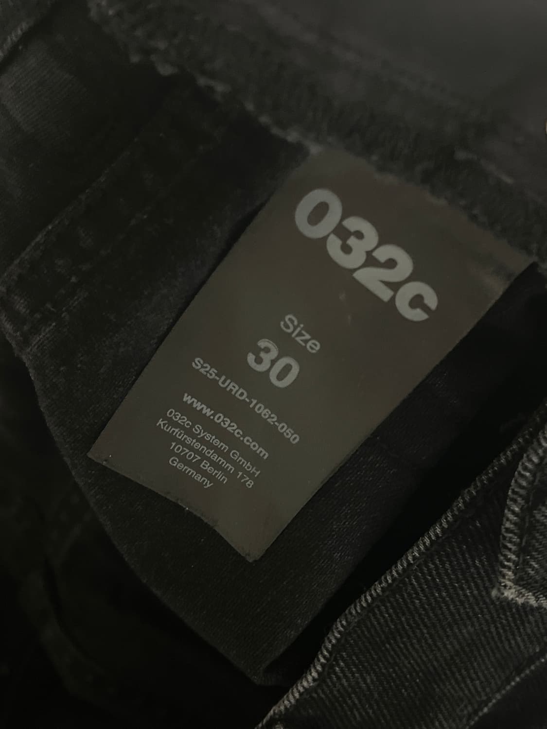 032c /30 /뉴 클래식 와이드 레그 진 워시드 블랙 상품이미지9