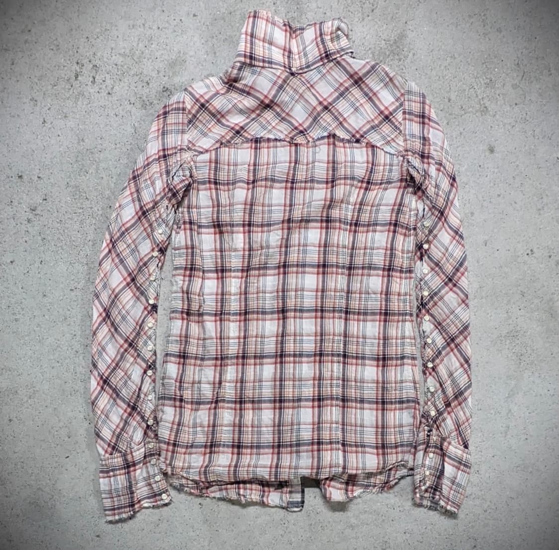 [L.G.B] 소매 셔링 버튼 셔츠 상품이미지2