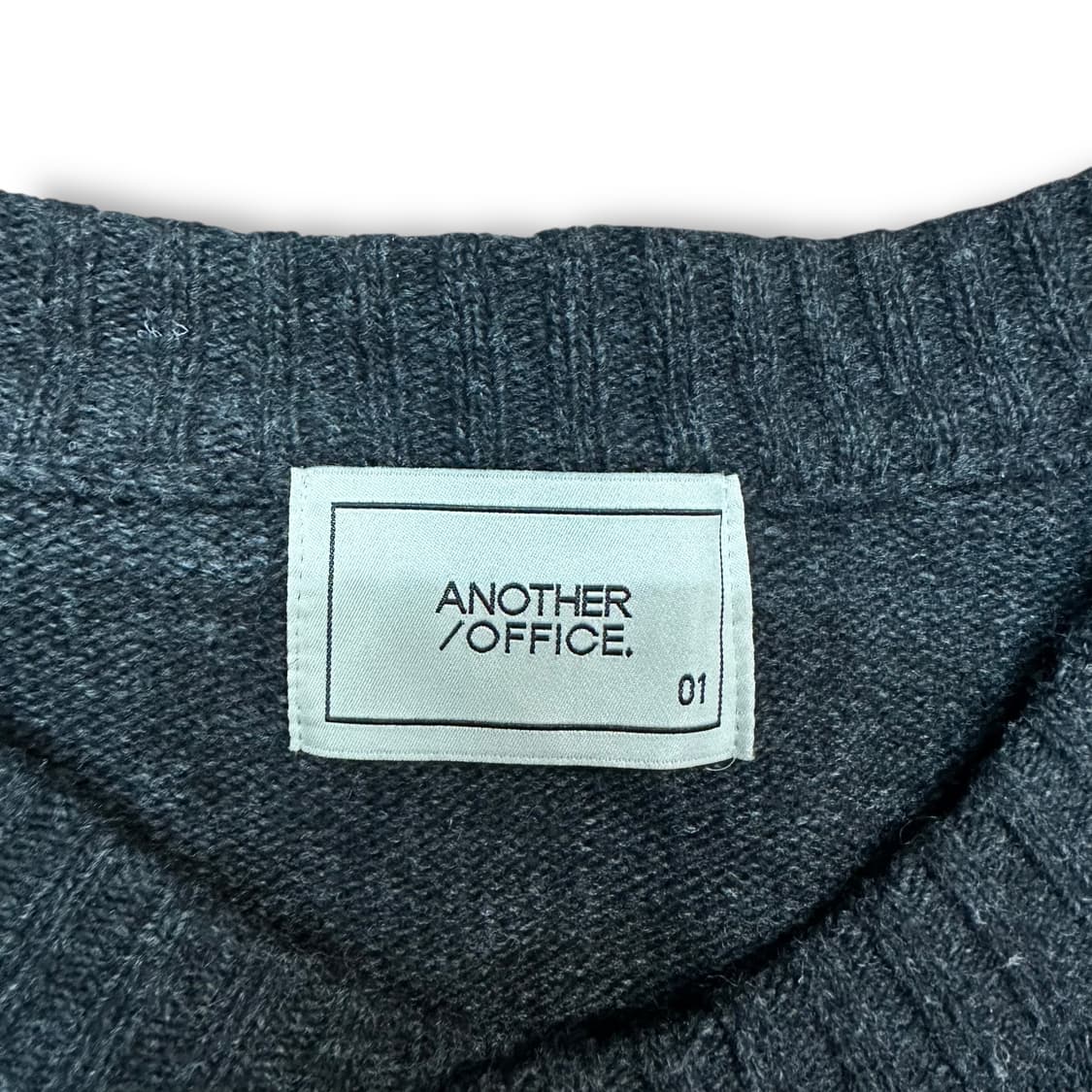 어나더오피스 엘보패치 가디건 상품이미지4
