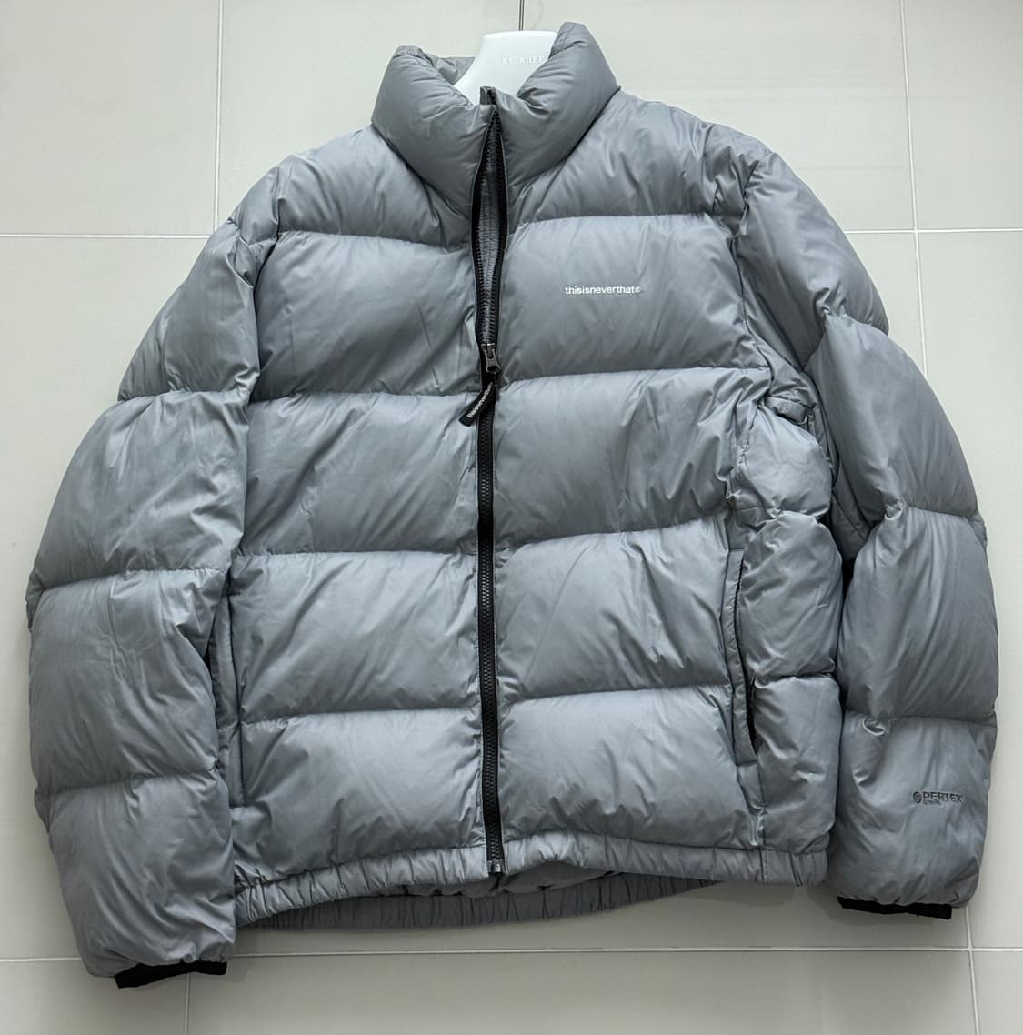디스이즈네버댓 패딩 M 상품이미지1
