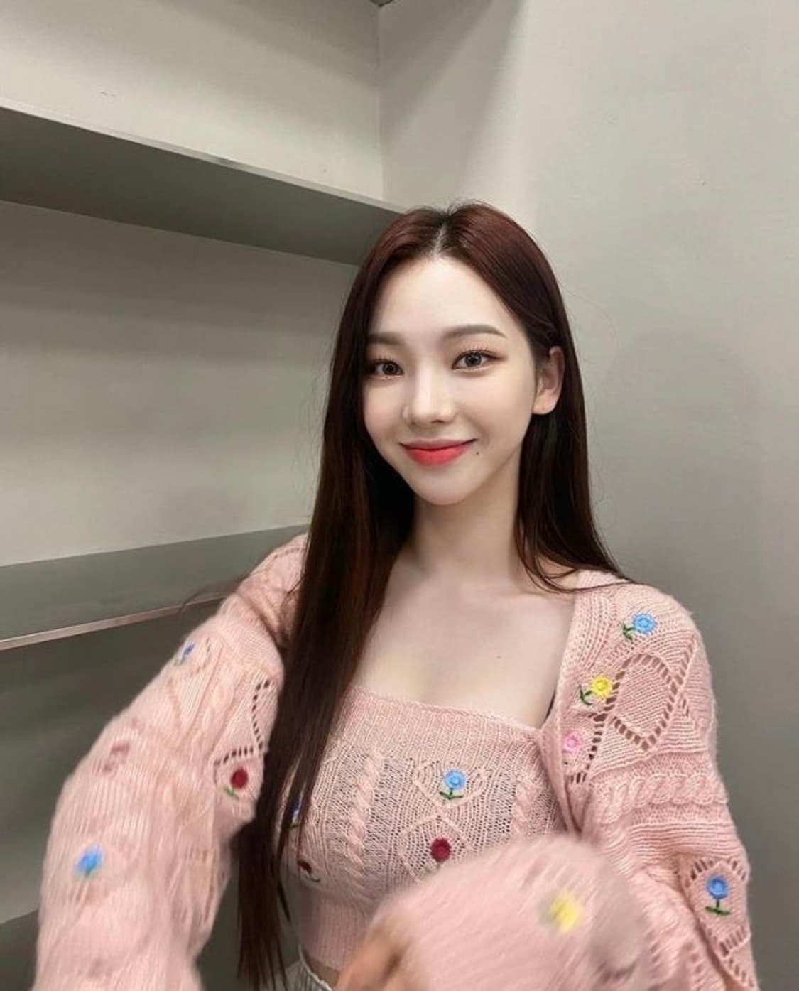 (카리나 착용) 자라 포인텔 니트 암 워머 • 니트 탑 상품이미지2