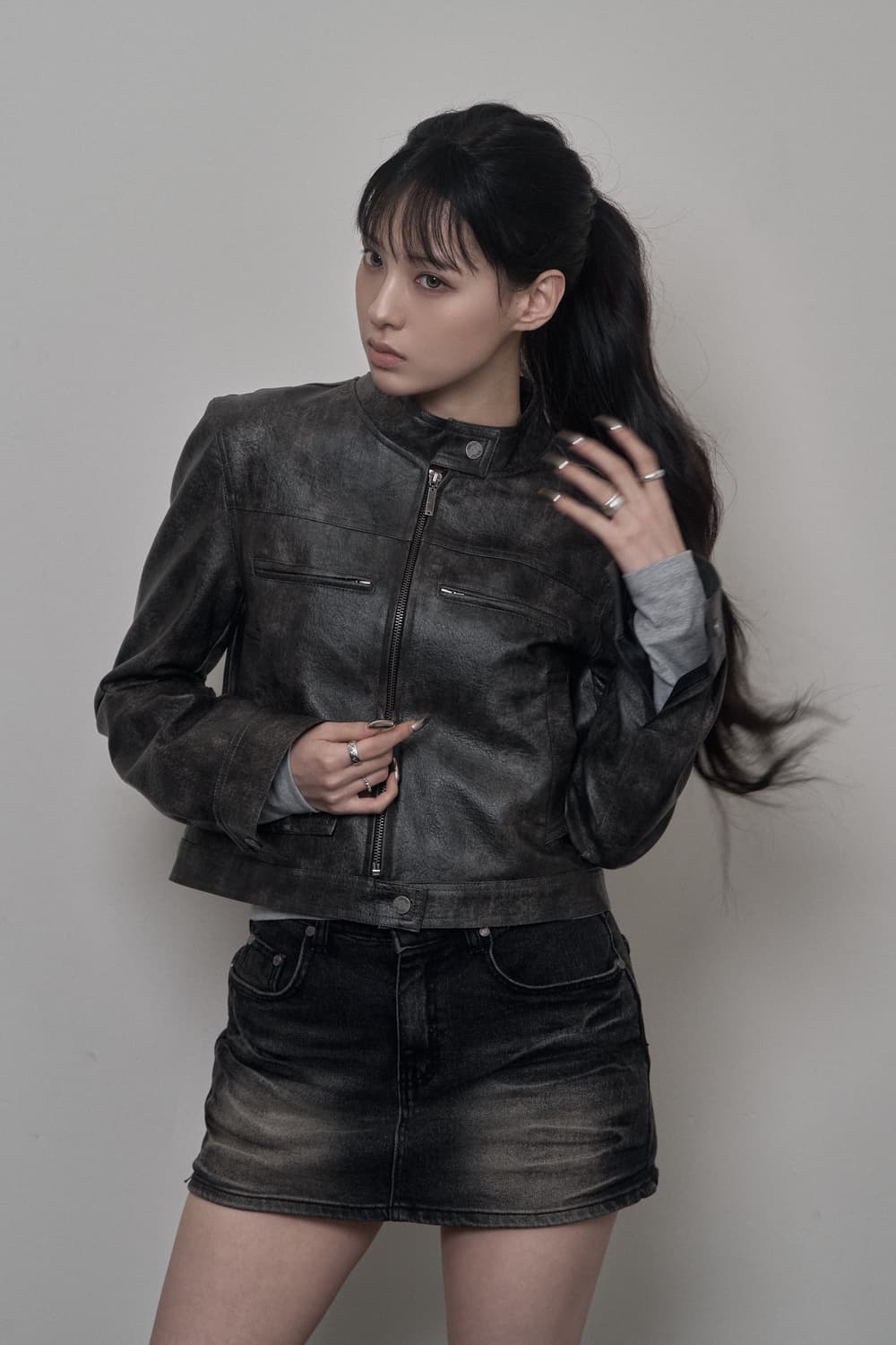 카키포인트 레이싱 레더 자켓 다크 그레이 상품이미지1