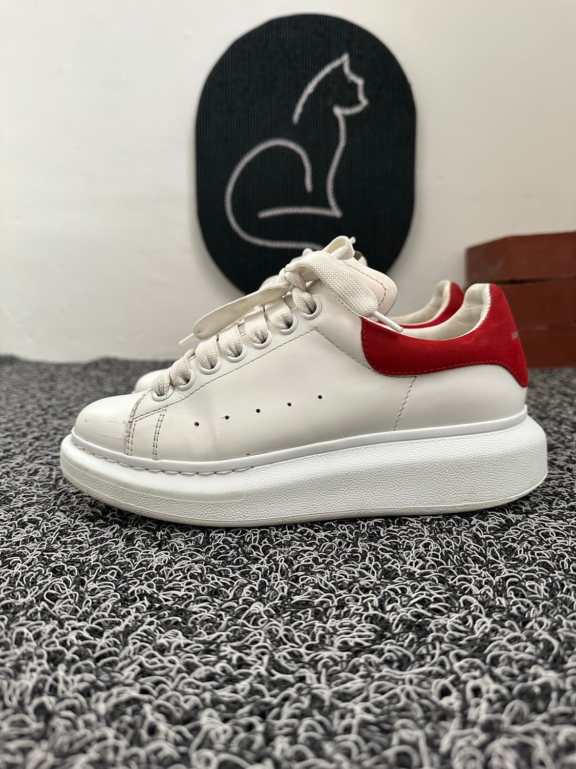 알렉산더 맥퀸 오버솔 스니커즈 36 상품이미지1