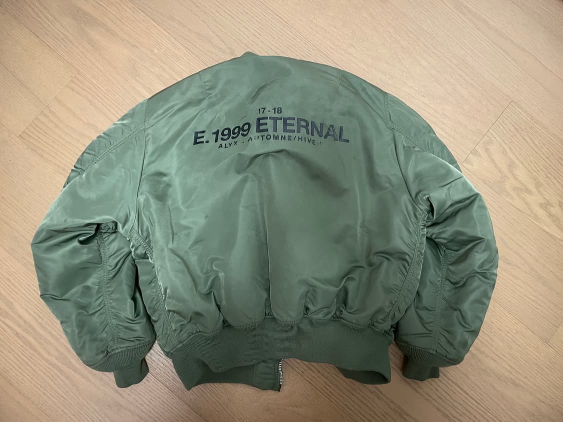 알릭스 알파인더스트리 봄버 상품이미지1