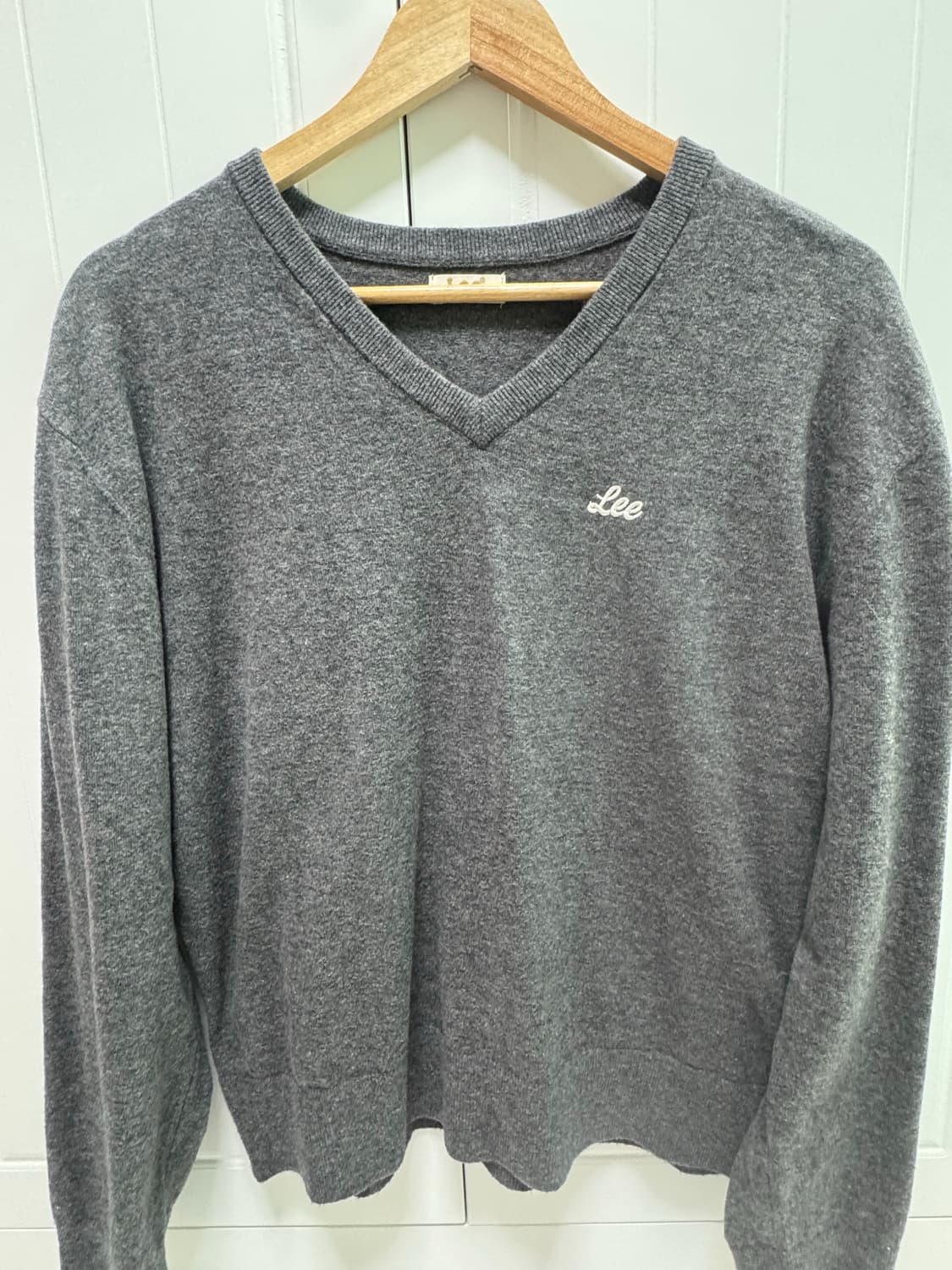 Lee 브이넥 니트 상품이미지5