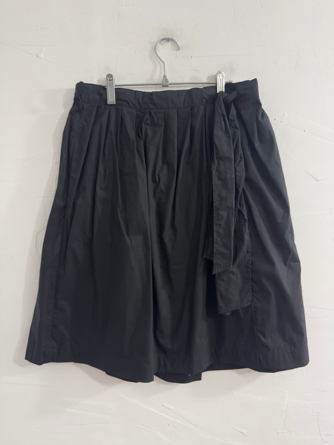 uniqlo black midi skirt 상품이미지6