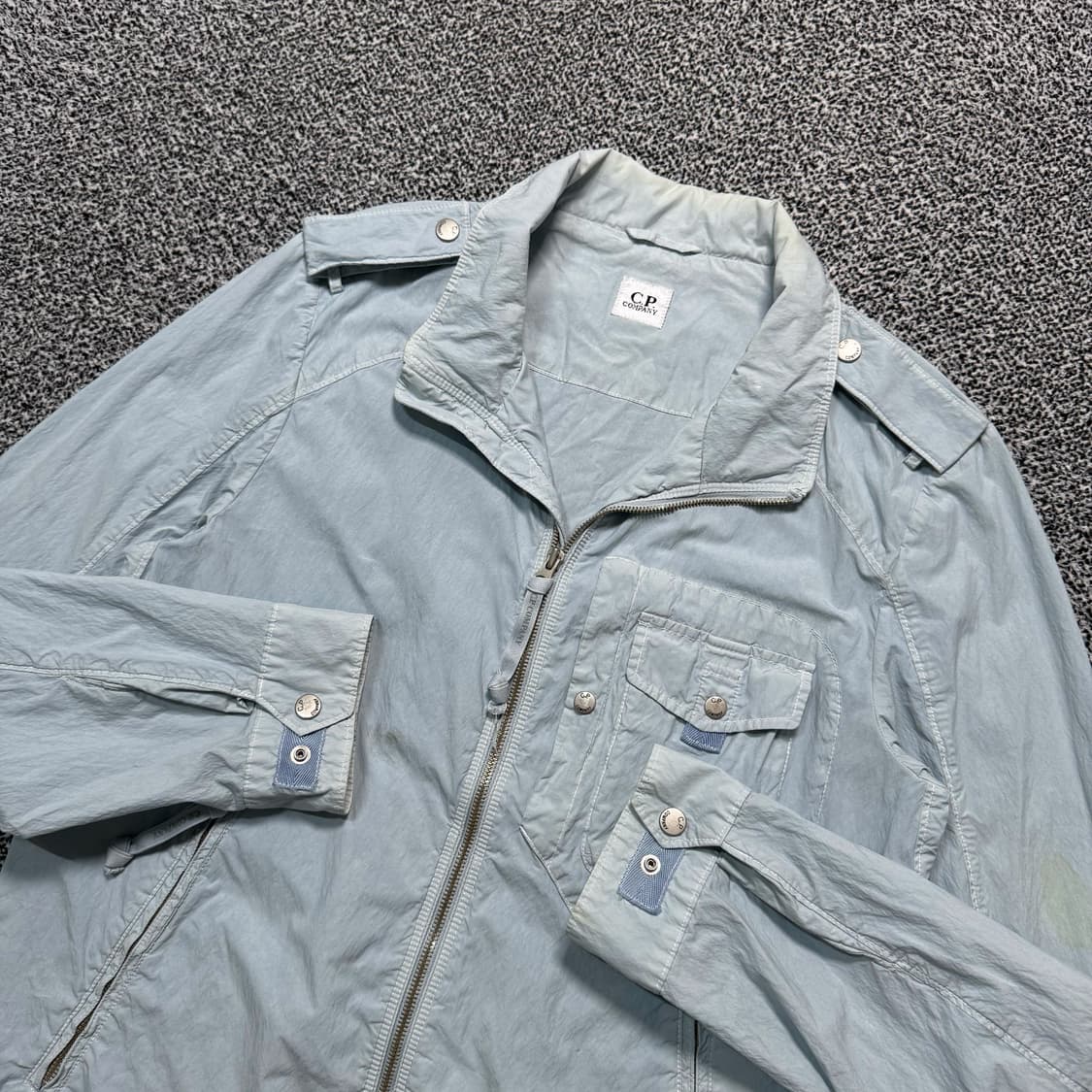Name : C.P.컴퍼니 견장 디테일포켓 바람막이 자켓 :) 상품이미지2