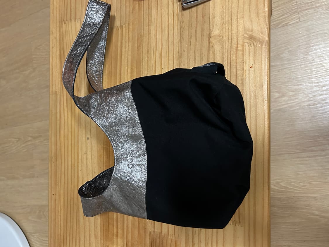 Cos 미니백 상품이미지3