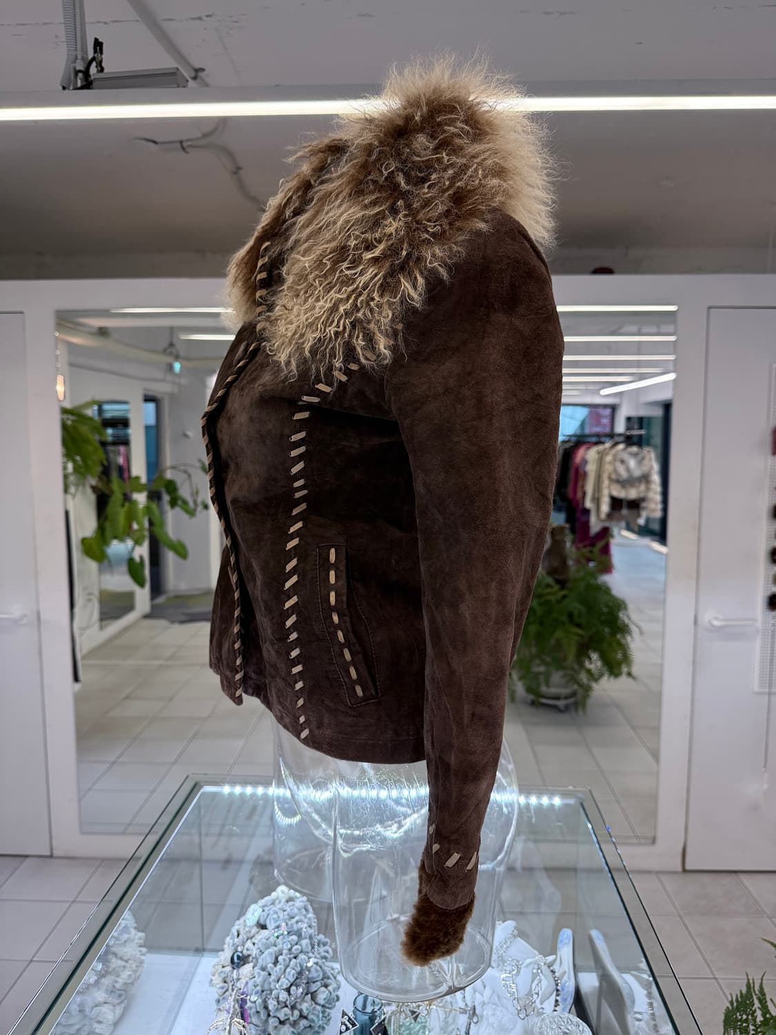 bold stitch real suede fur collar jacket 상품이미지3