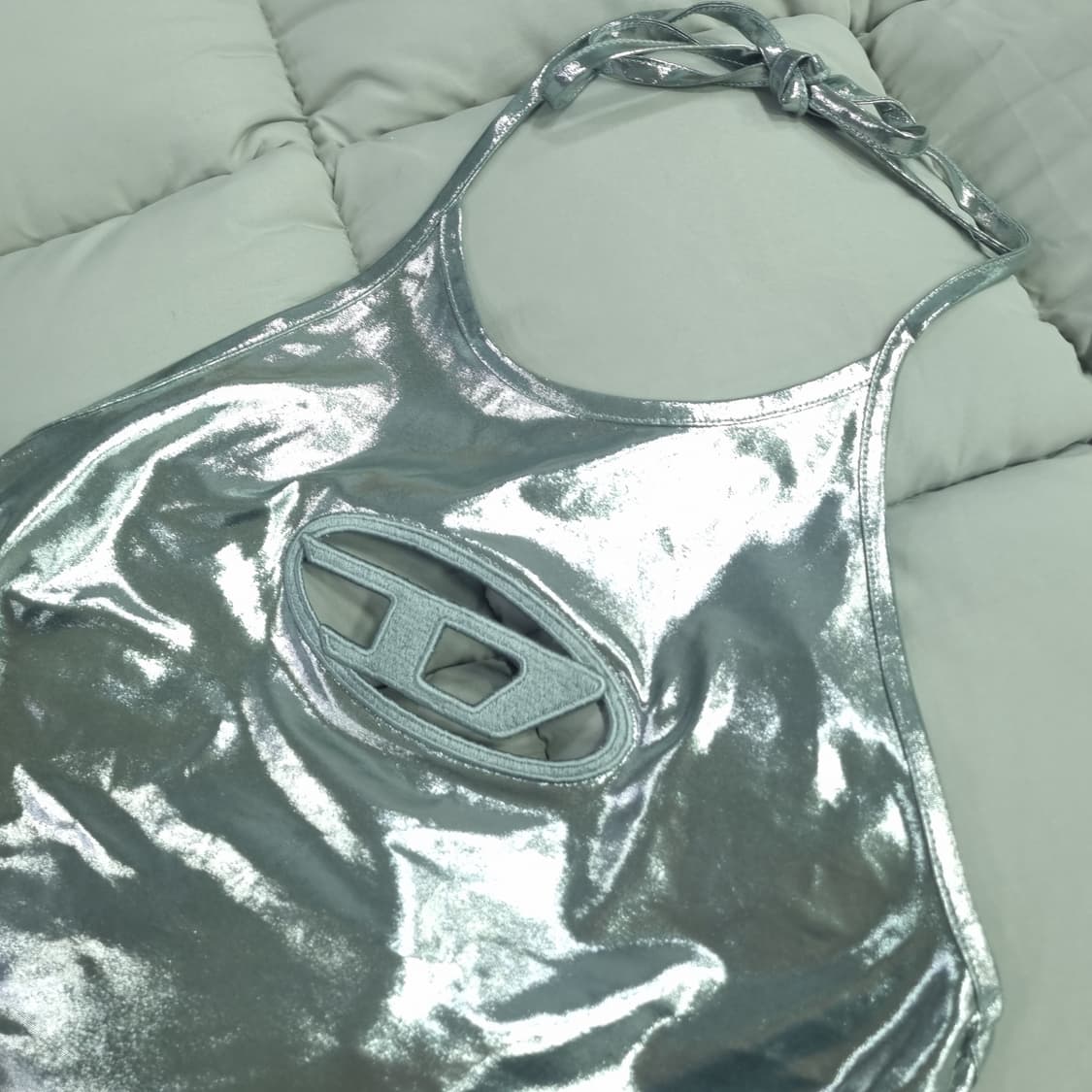 DIESEL 디젤 D로고 실버 홀터넥 블랙핑크 지수착용 상품이미지3