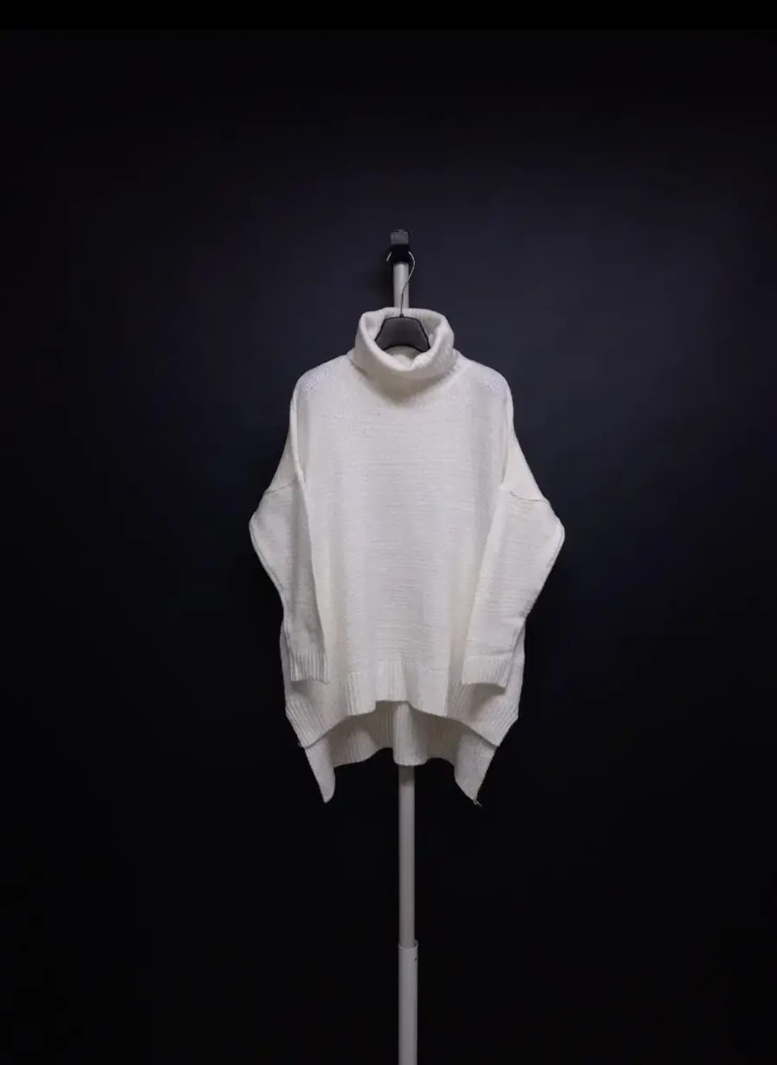 온앤온 춘추동  하이넥 롱 니트 스웨터 F 상품이미지1