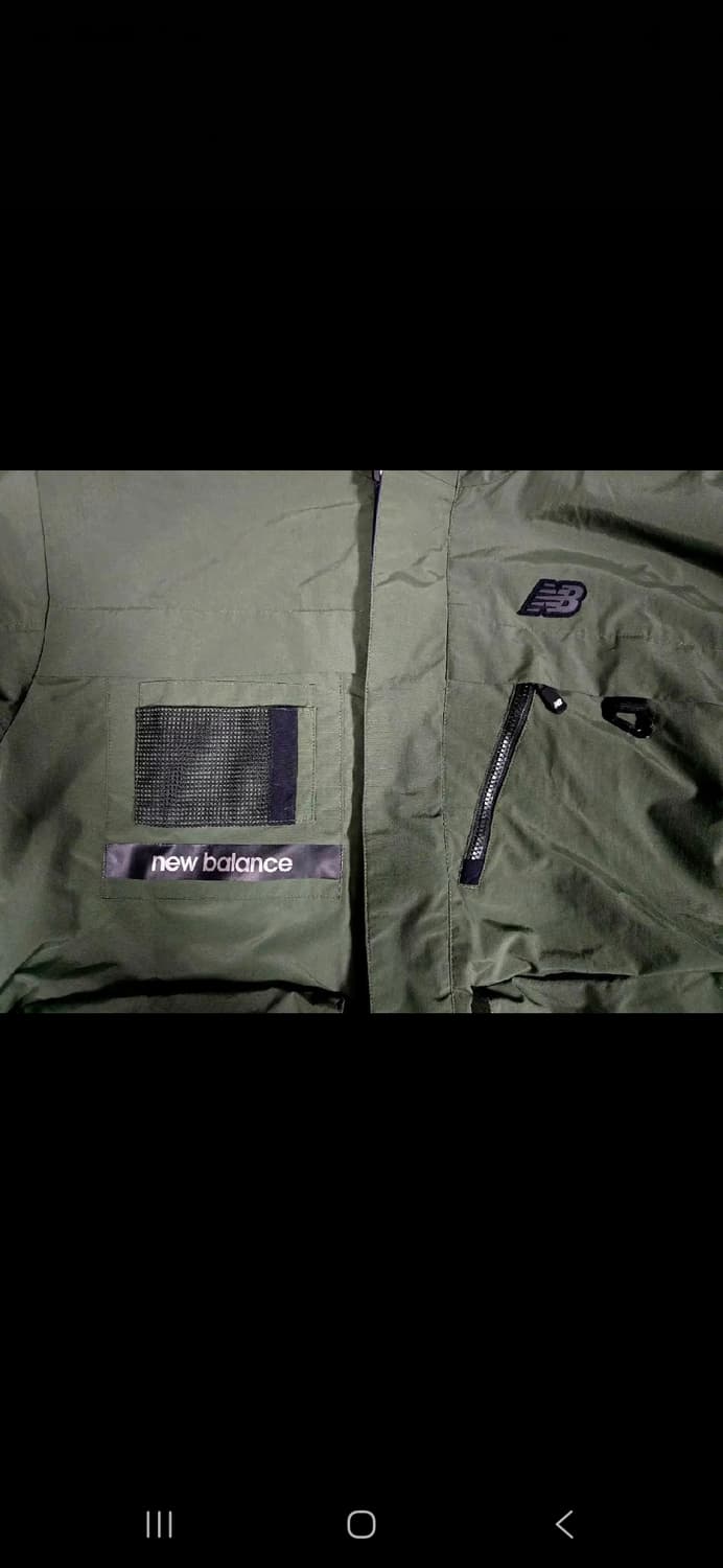뉴발란스 UNI 유틸리티 카고 바람막이자켓. 
싸이즈 100~105. 새 상품이미지3