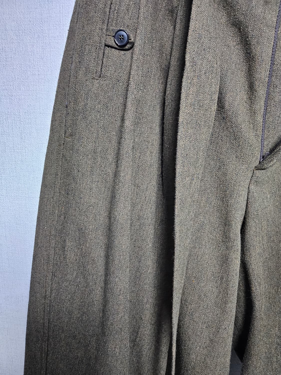 [M]렉토 벨트 디테일 팬츠 카키 상품이미지5