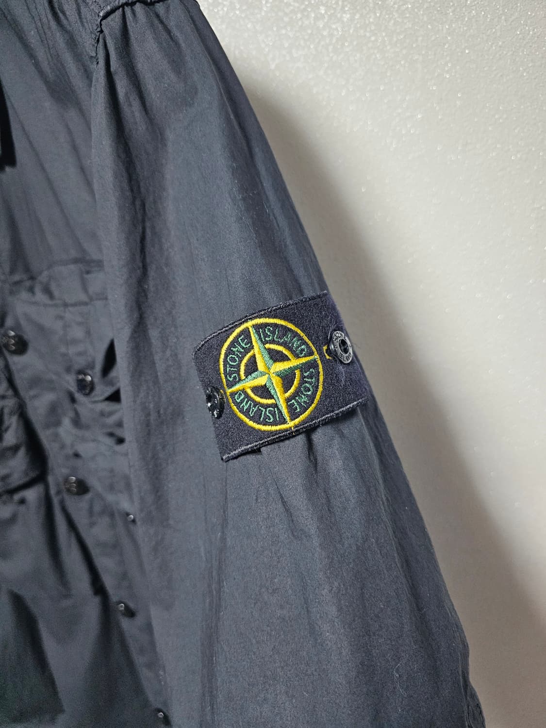 스톤아일랜드 스트레치 코튼 텔라 파라슈트 와펜 반팔셔츠 상품이미지3