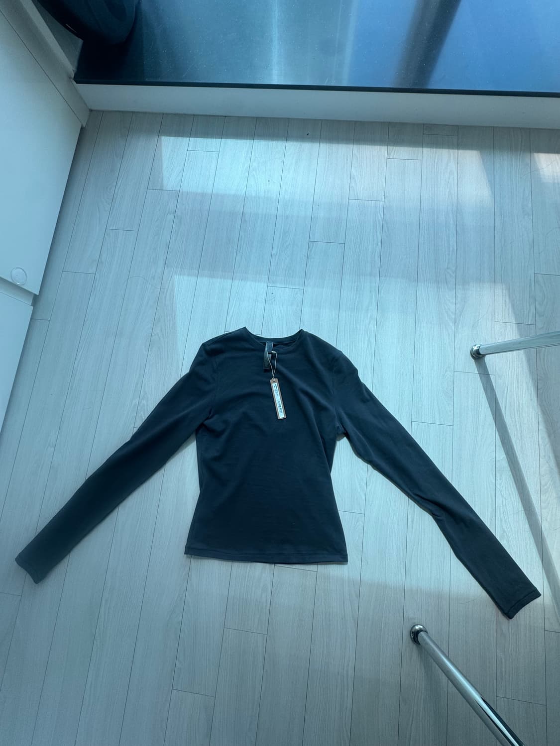 스킴스 닝닝 블랙롱티 상품이미지2