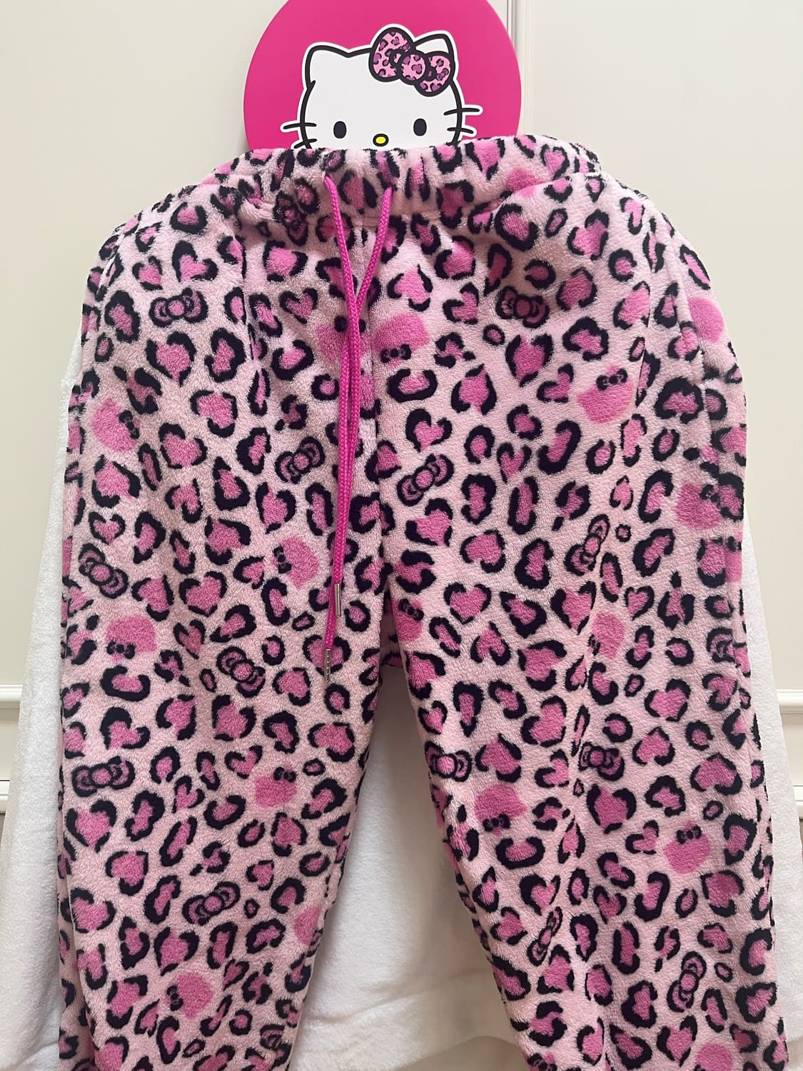 갸루 키티 수면잠옷 상품이미지2