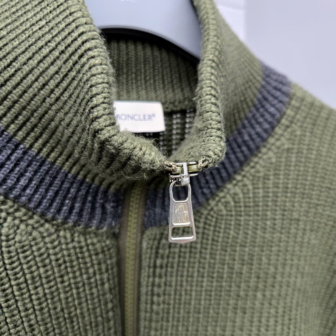 몽클레어 투포켓 니트패딩 L 상품이미지4