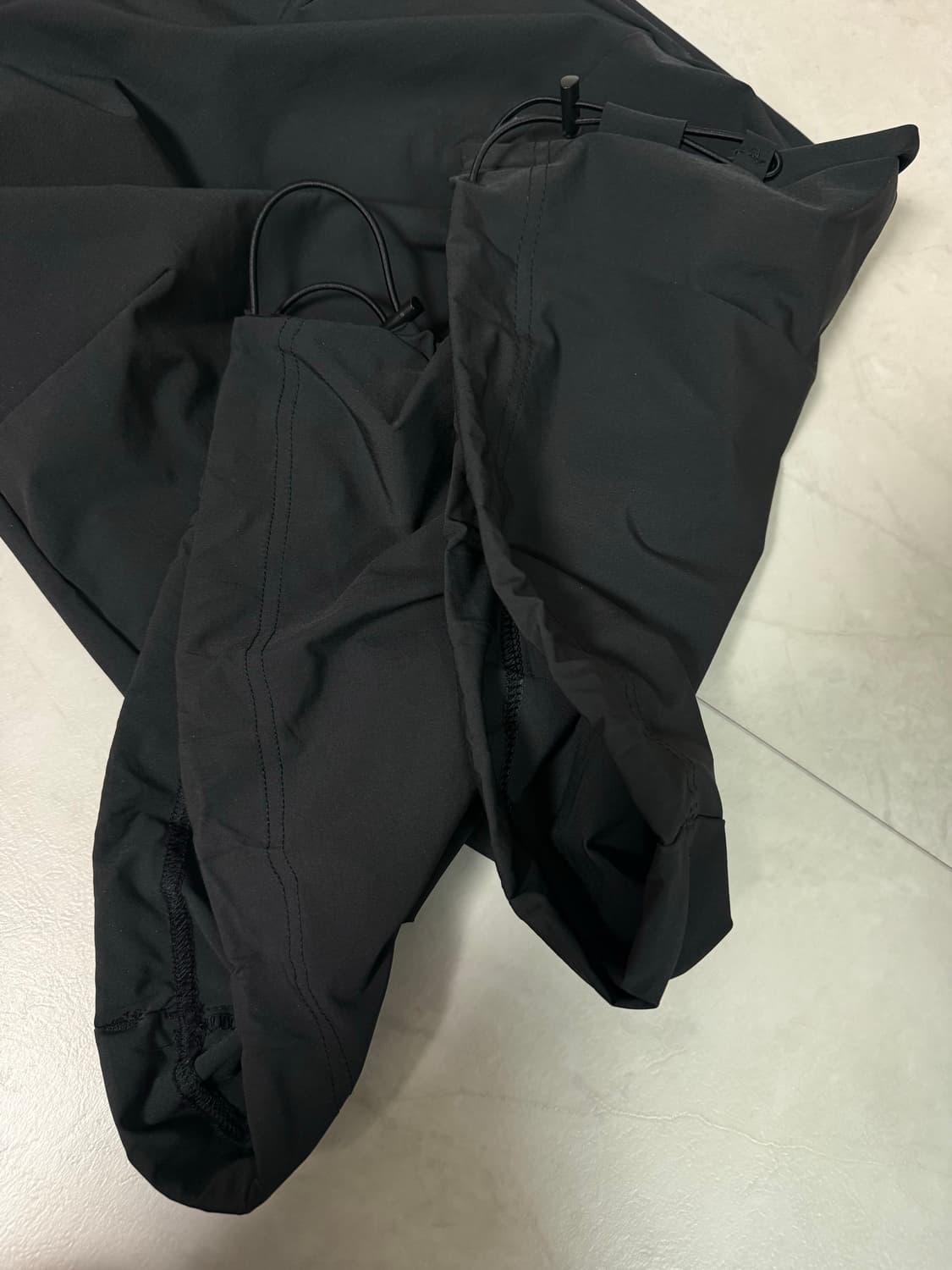 아디다스 파라슈트 오버사이즈 팬츠 XS 상품이미지4