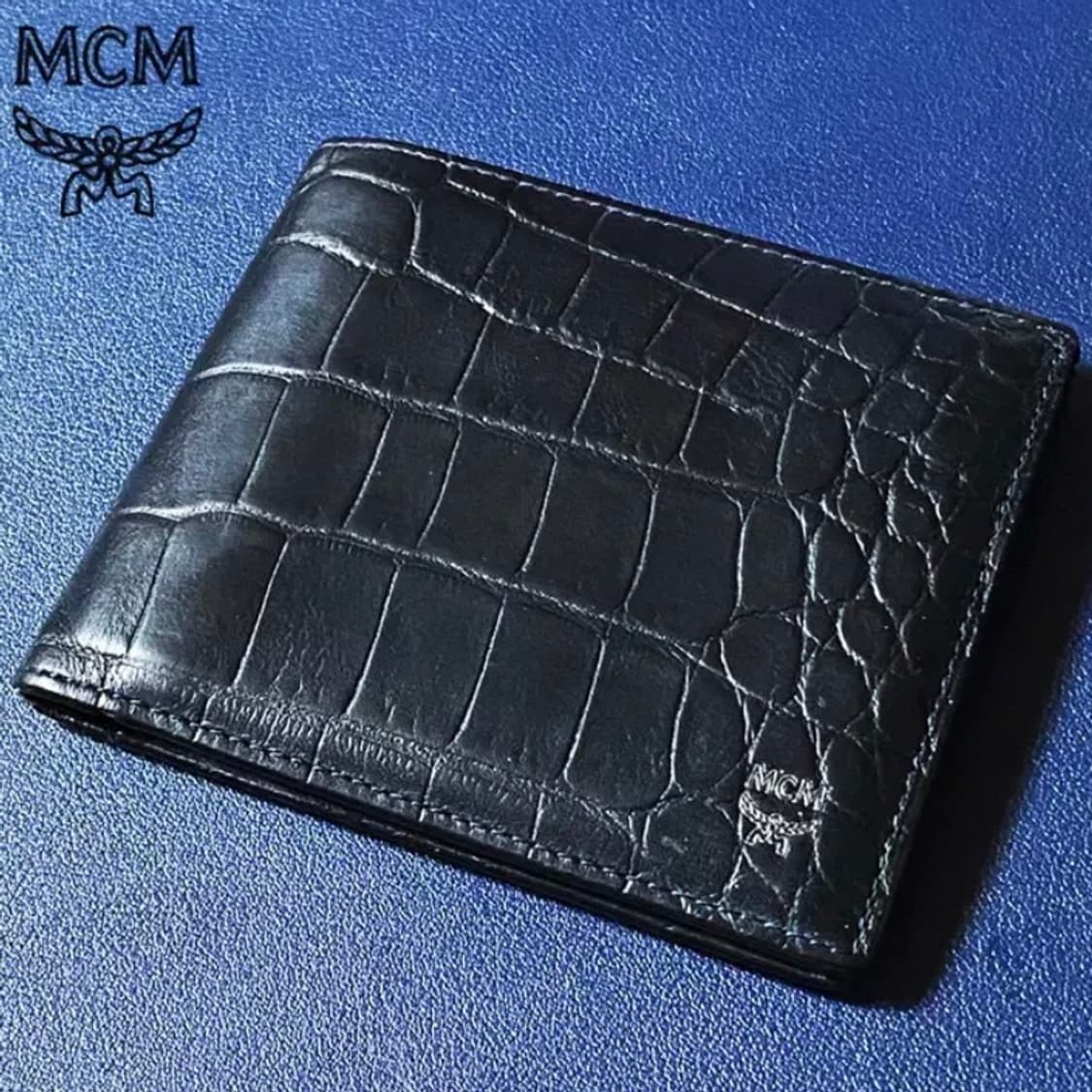 [정품] MCM 엠씨엠 크로커다일 소가죽 남성용 반지갑 상품이미지1