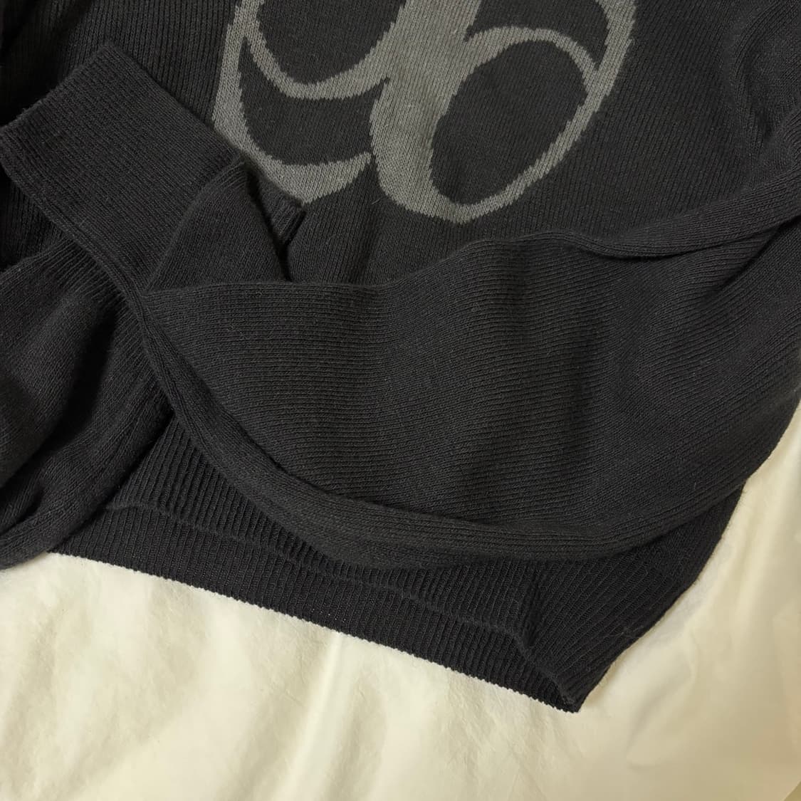 애즈온 보트넥 니트 블랙 상품이미지4