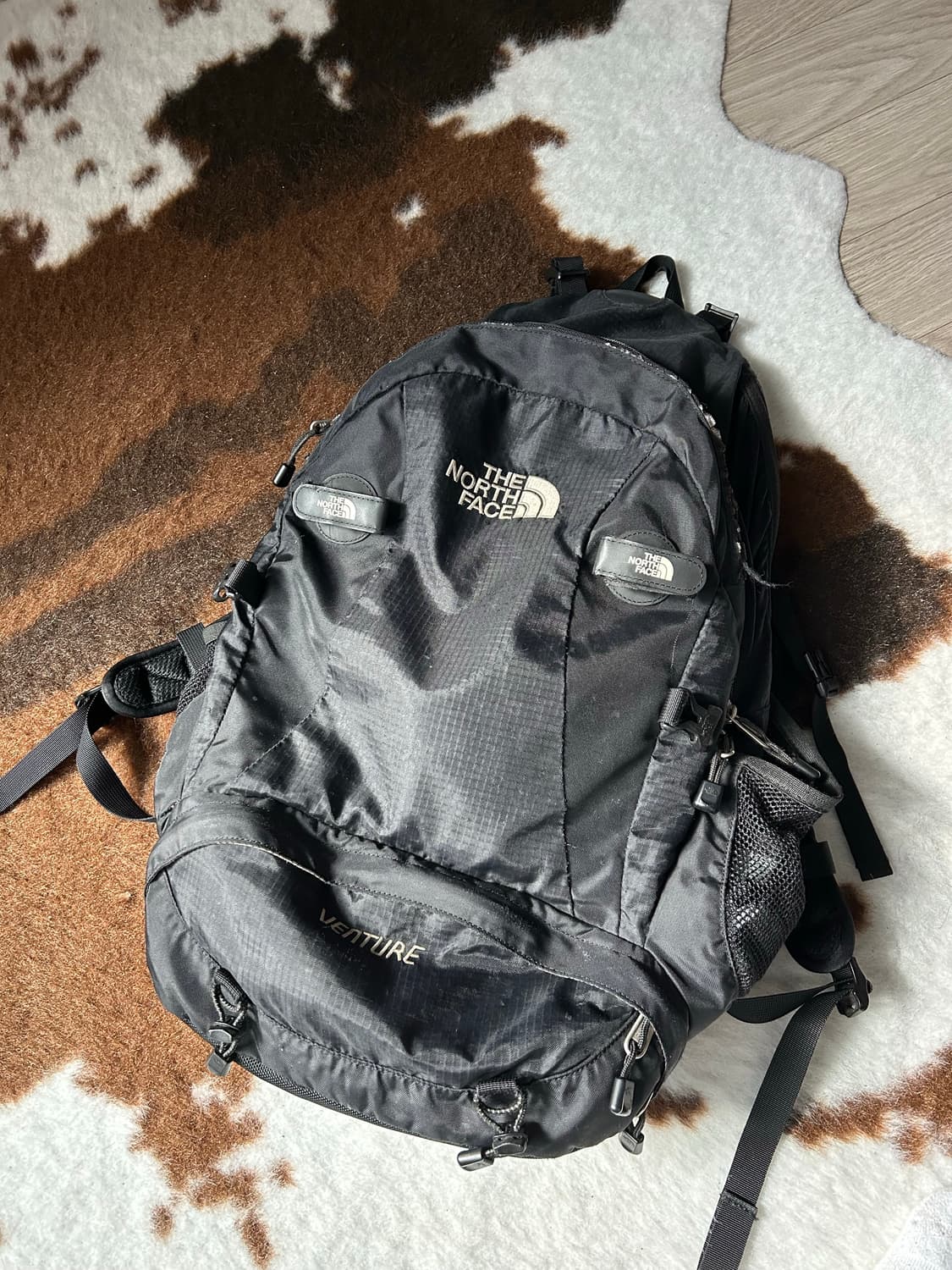 노스페이스 백팩 상품이미지1