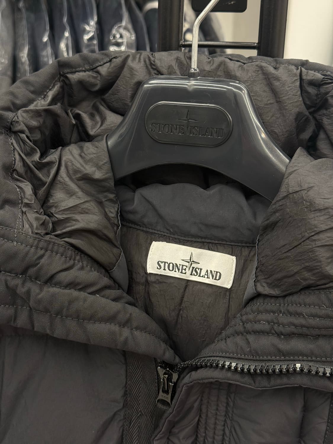 [L] 스톤아일랜드 크링클랩스 후드 롱패딩 상품이미지5