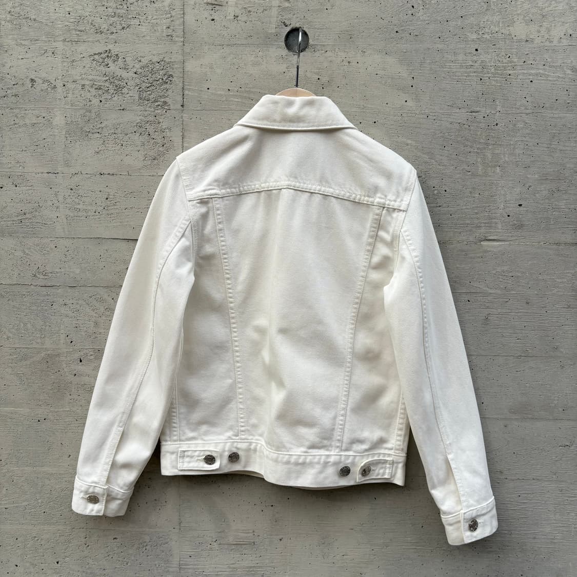 헬무트랭 스퀘어 숄더 자켓 화이트 상품이미지6