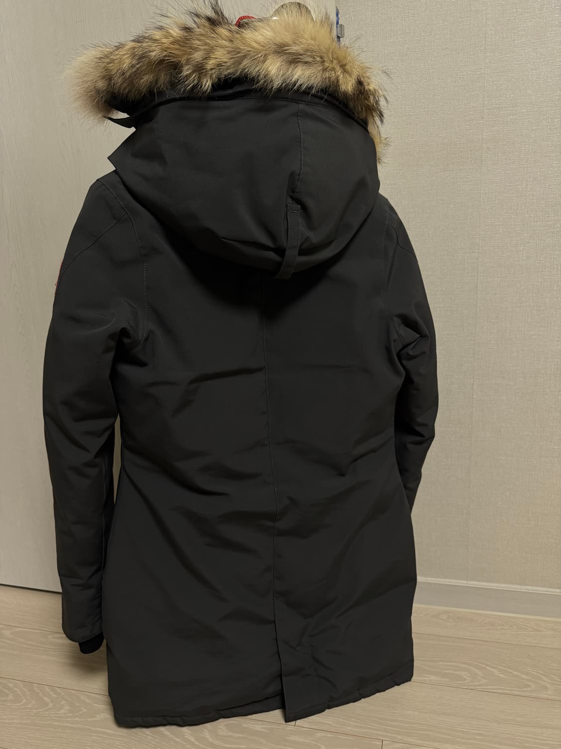 캐나다구스 빅토리아 패딩xs 그래파이트색상 상품이미지7