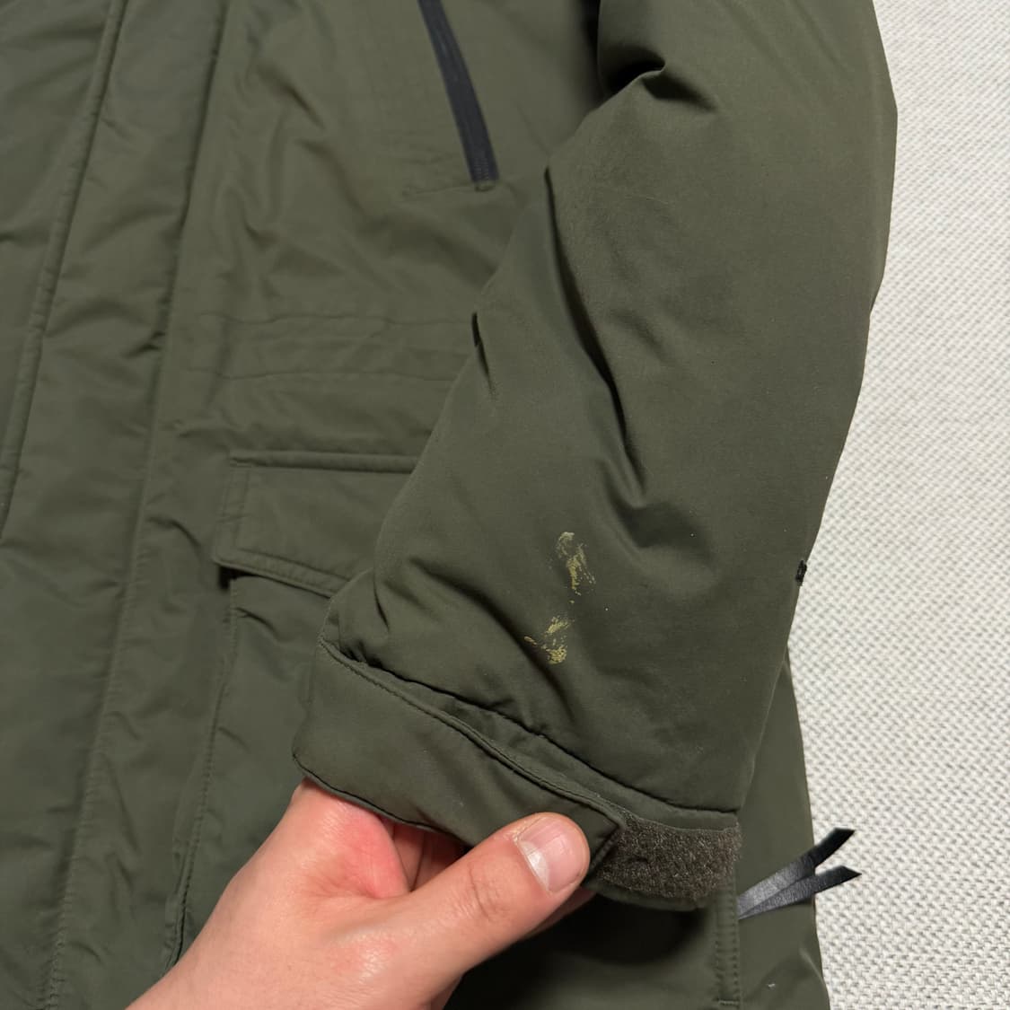 노스페이스 드라이벤트 카키 다운 패딩 자켓 상품이미지4