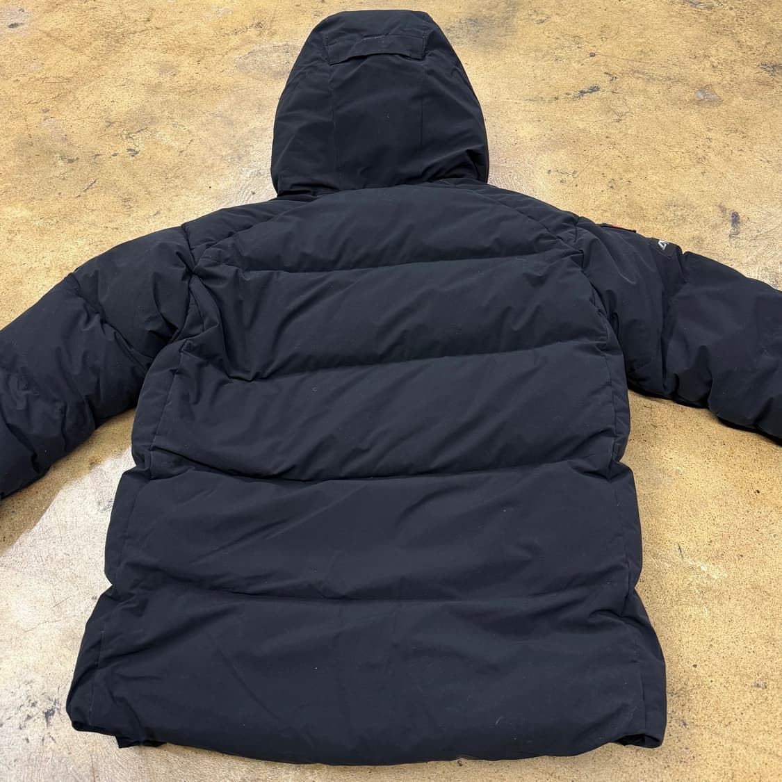 [정품/M] 다이나핏 카본 리미티드 에디션 패딩 블랙 b19 상품이미지4