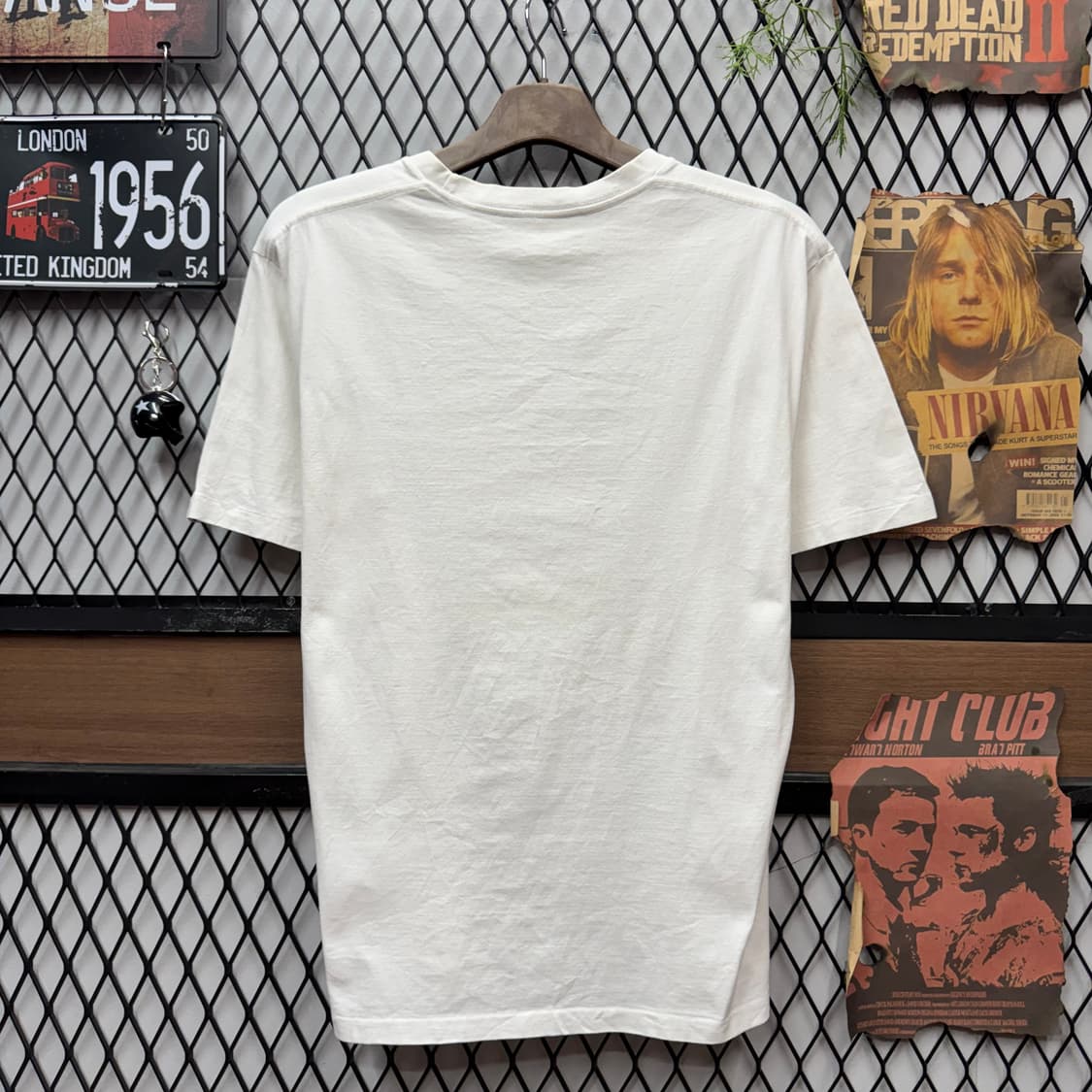 베이프 반팔 티셔츠 전면 카모 고릴라 로고 디테일 화이트 상품이미지2