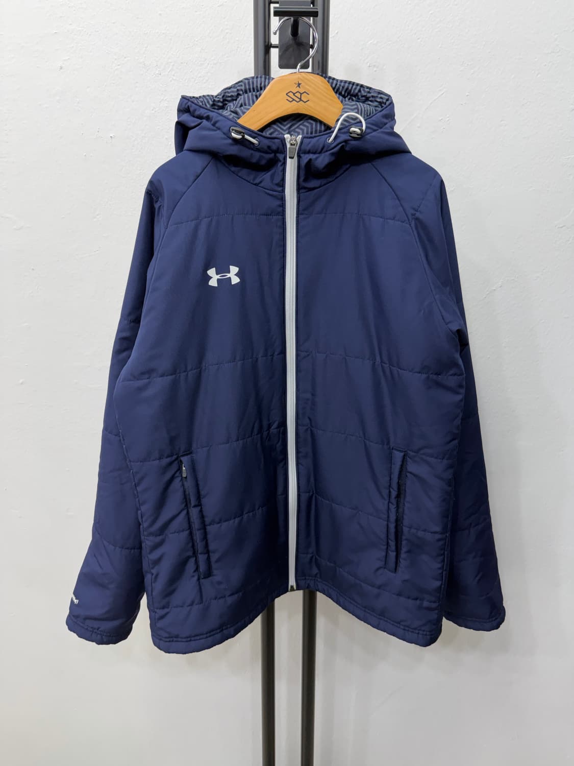 정품) 언더아머 남성 패딩 M  상품이미지1