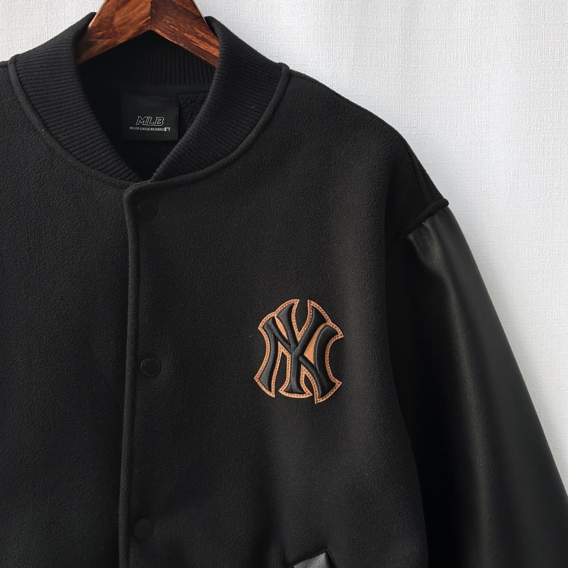 MLB 뉴욕 양키스 플리스 레더 야구 점퍼 블랙 95(M) 상품이미지2