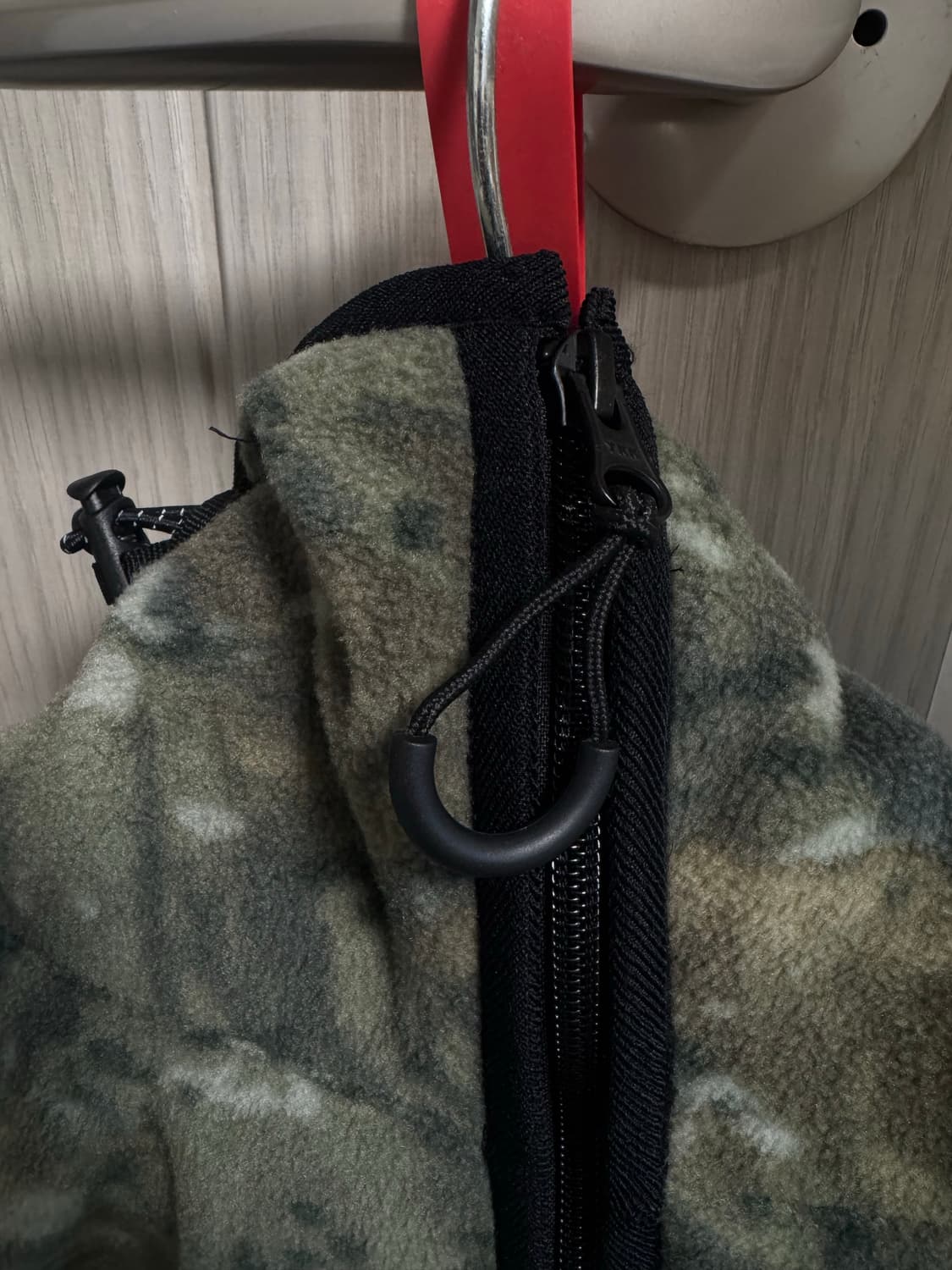 칼하트 WIP 블레빈 라이너  후드 집업 카모 자켓 팝니다 상품이미지6