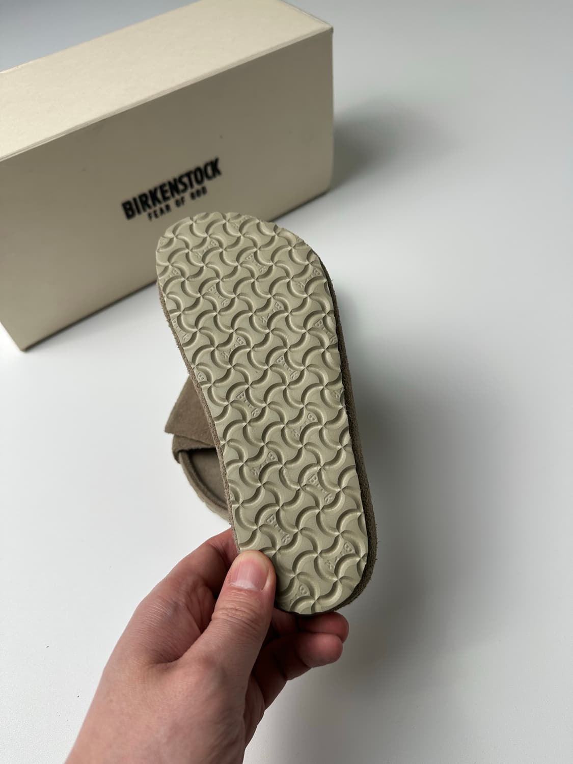 (정품/새상품) 피어오브갓 X 버켄스탁 키즈용 스웨이드 회갈색 상품이미지4