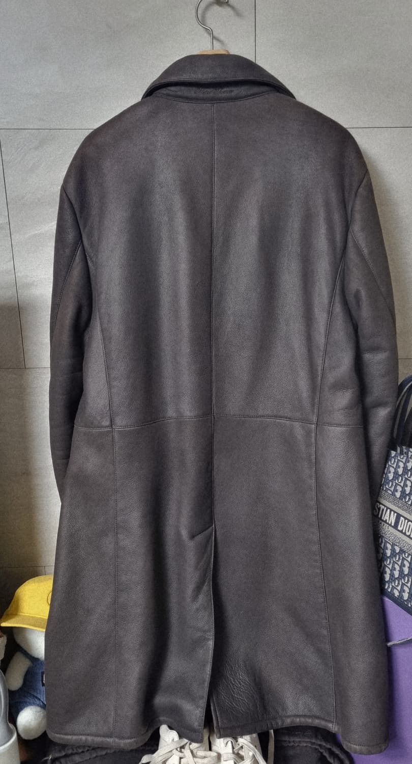 정품) 로로피아나 싱글 히든 버튼 무스탕 상품이미지8