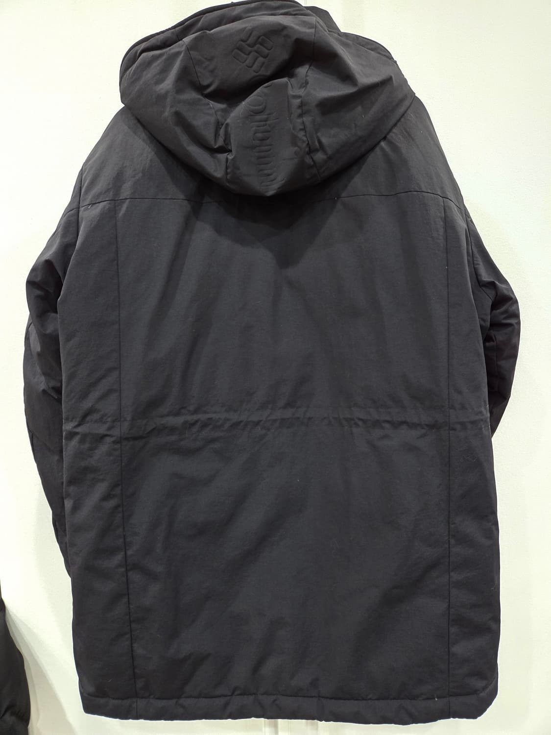 컬럼비아  구스 패딩 L (100)
 상품이미지2