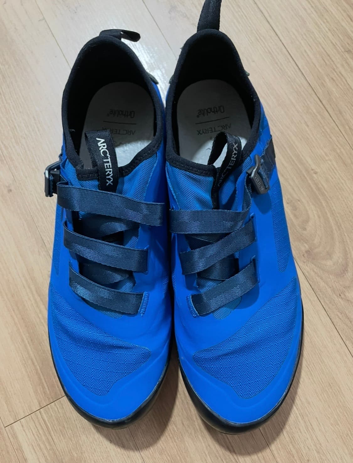 아크테릭스 아라키스(Arc'teryx Arakys) 어프로치 슈즈 상품이미지1