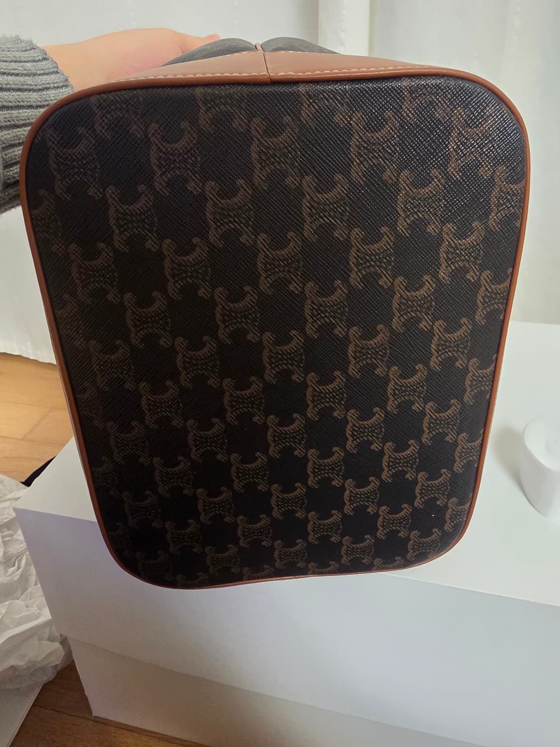 [새상품급] 셀린느 트리옹프 미디움 버킷백 풀구성 상품이미지7