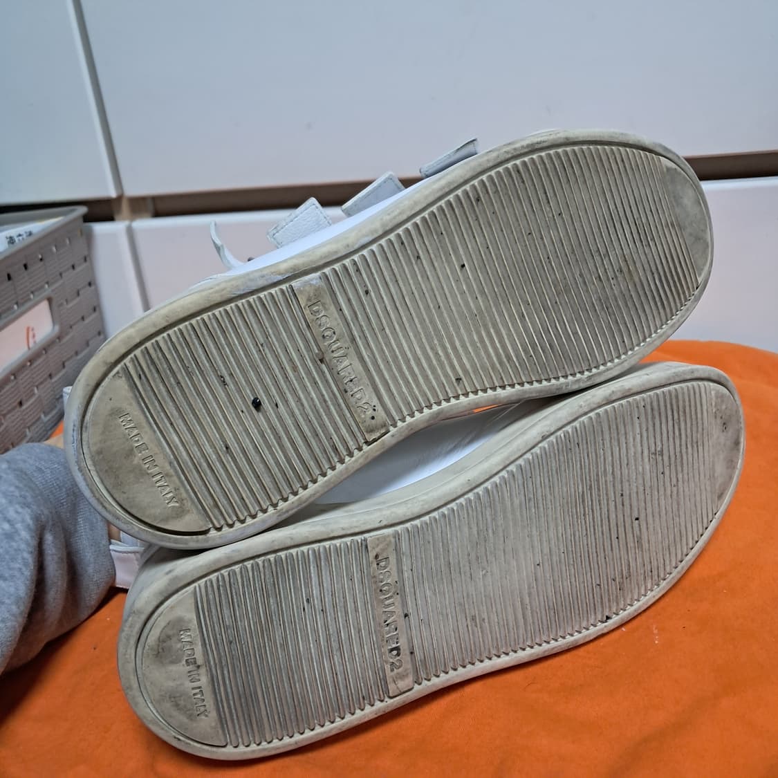 정품 디스퀘어드2 버클 하이탑 스니커즈 42.5(약270~275) 상품이미지4