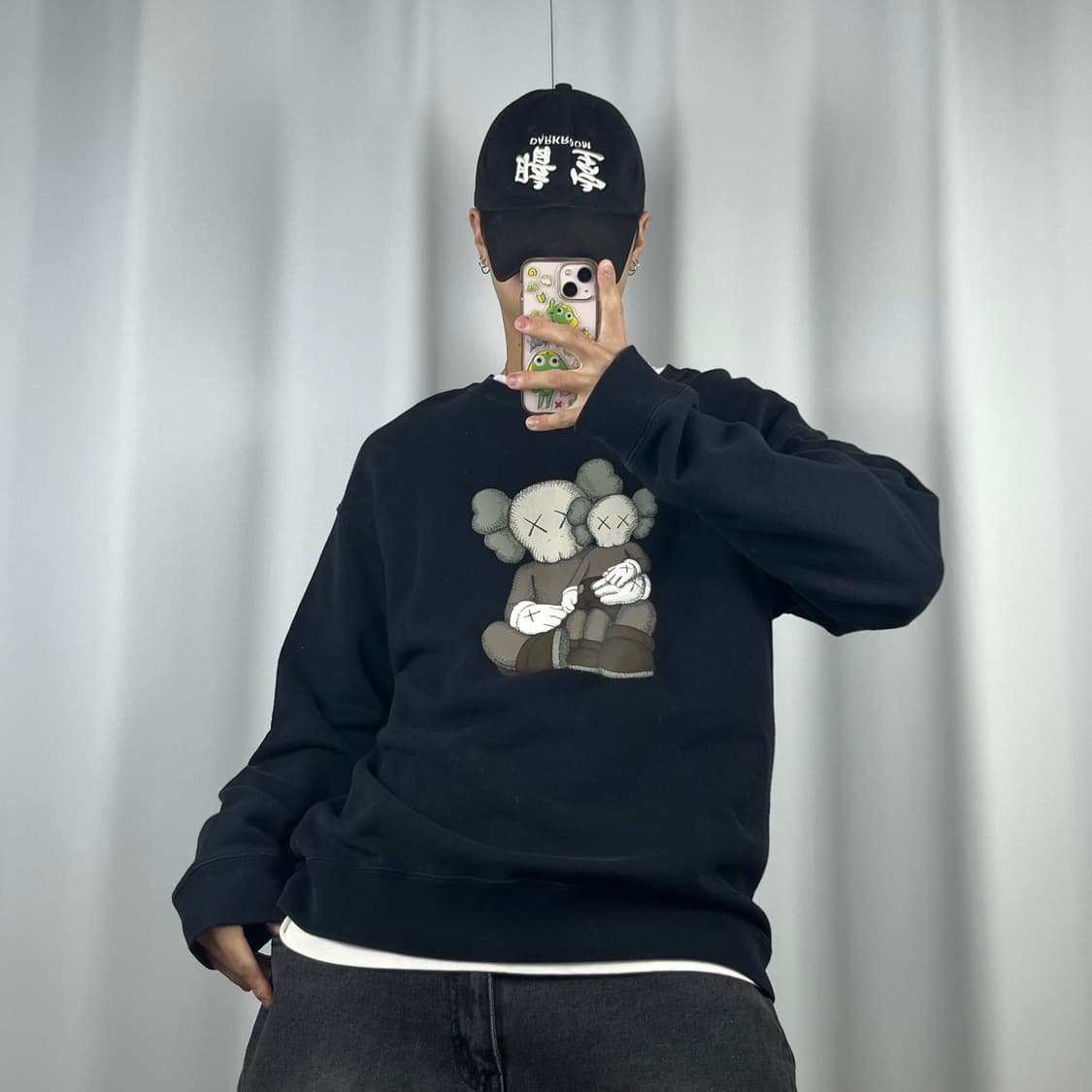 <카우스 x 유니클로 콜라보 맨투맨> No.1413 상품이미지2