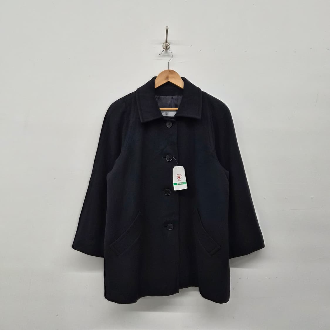 아쿠아스쿠텀 모직 블랙 코트 여성 M 상품이미지1